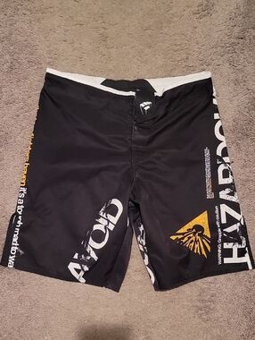 Punchtown MMA & Bjj Shorts - Size 34